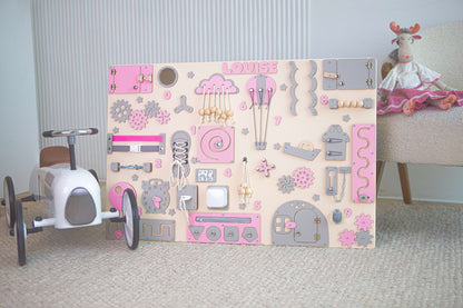 Busy Board Giant "Unlimited" – Das Premium Motorikzentrum (90 x 60 cm)