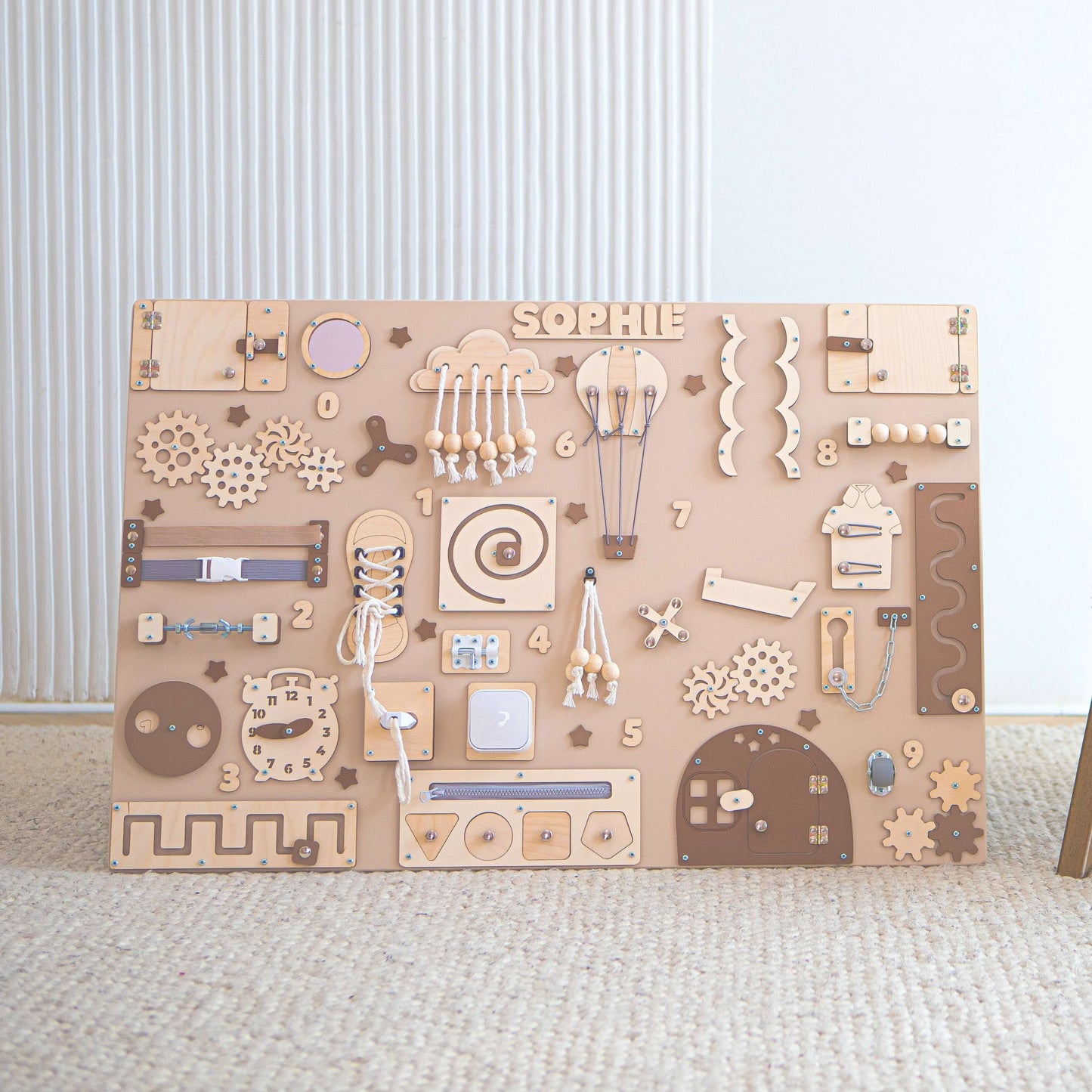 Busy Board Giant "Unlimited" – Das Premium Motorikzentrum (90 x 60 cm)