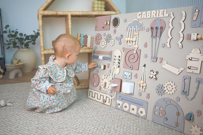 Busy Board Giant "Unlimited" – Das Premium Motorikzentrum (90 x 60 cm)