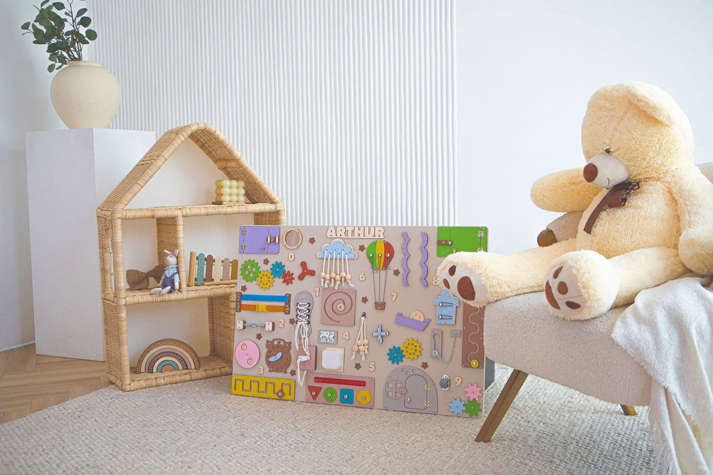 Busy Board Giant "Unlimited" – Das Premium Motorikzentrum (90 x 60 cm)